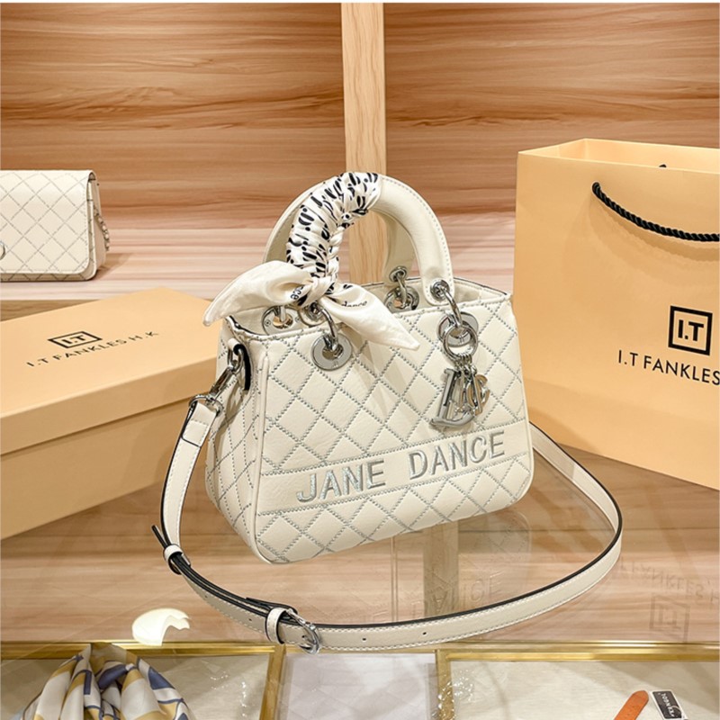 Brand women's handbag 2025 new - Interior Design Grid のレビューと価格