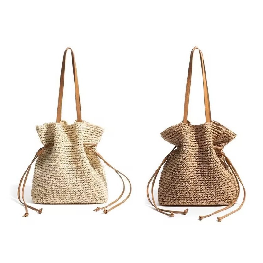 Fashion Female Luxury Designer - Interior Design Bali のレビューと価格