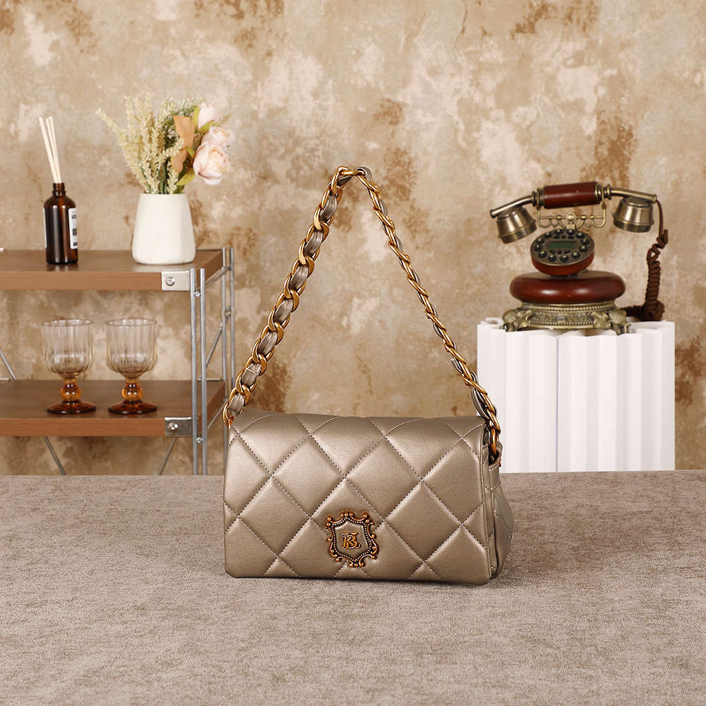 Ladies' crossbody bag, 2026 se - Interior Design Grid のレビューと価格