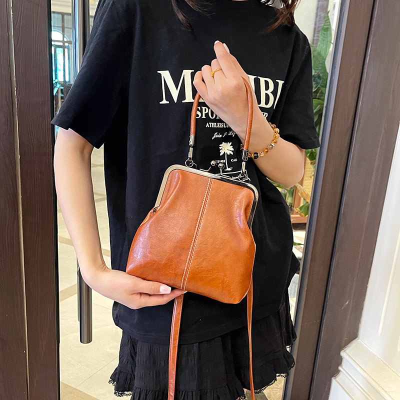 Vintage Style Women Handbag PU - Interior Design Vintage Style のレビューと価格